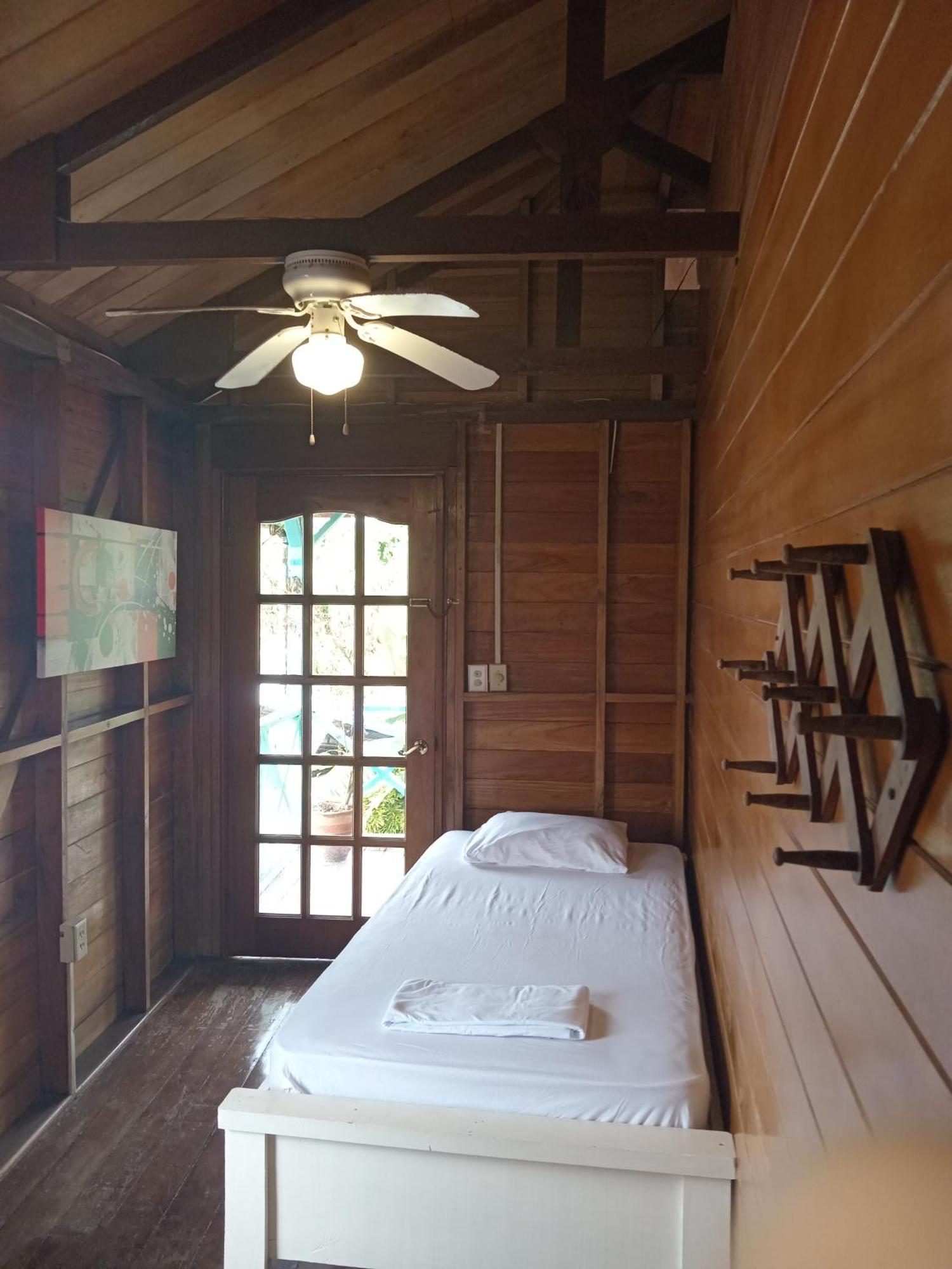 Villa Bahia Del Sol Bocas del Toro Exteriör bild