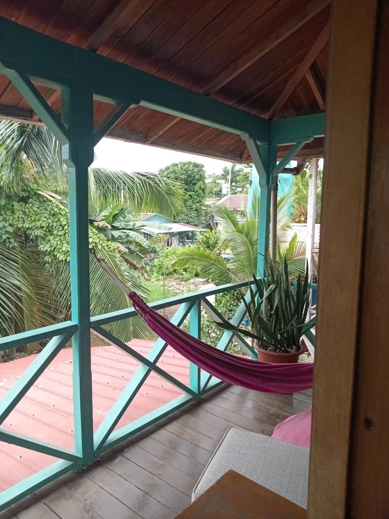 Villa Bahia Del Sol Bocas del Toro Exteriör bild