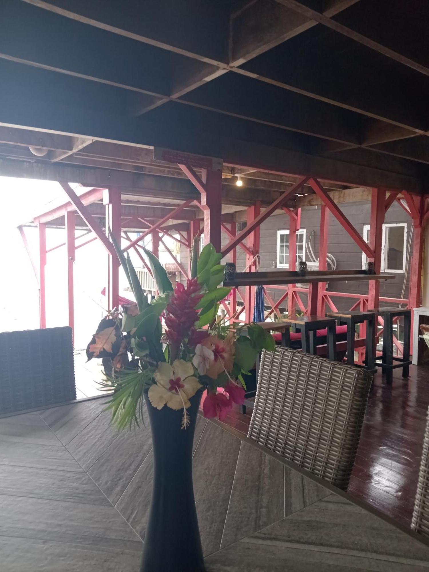 Villa Bahia Del Sol Bocas del Toro Exteriör bild