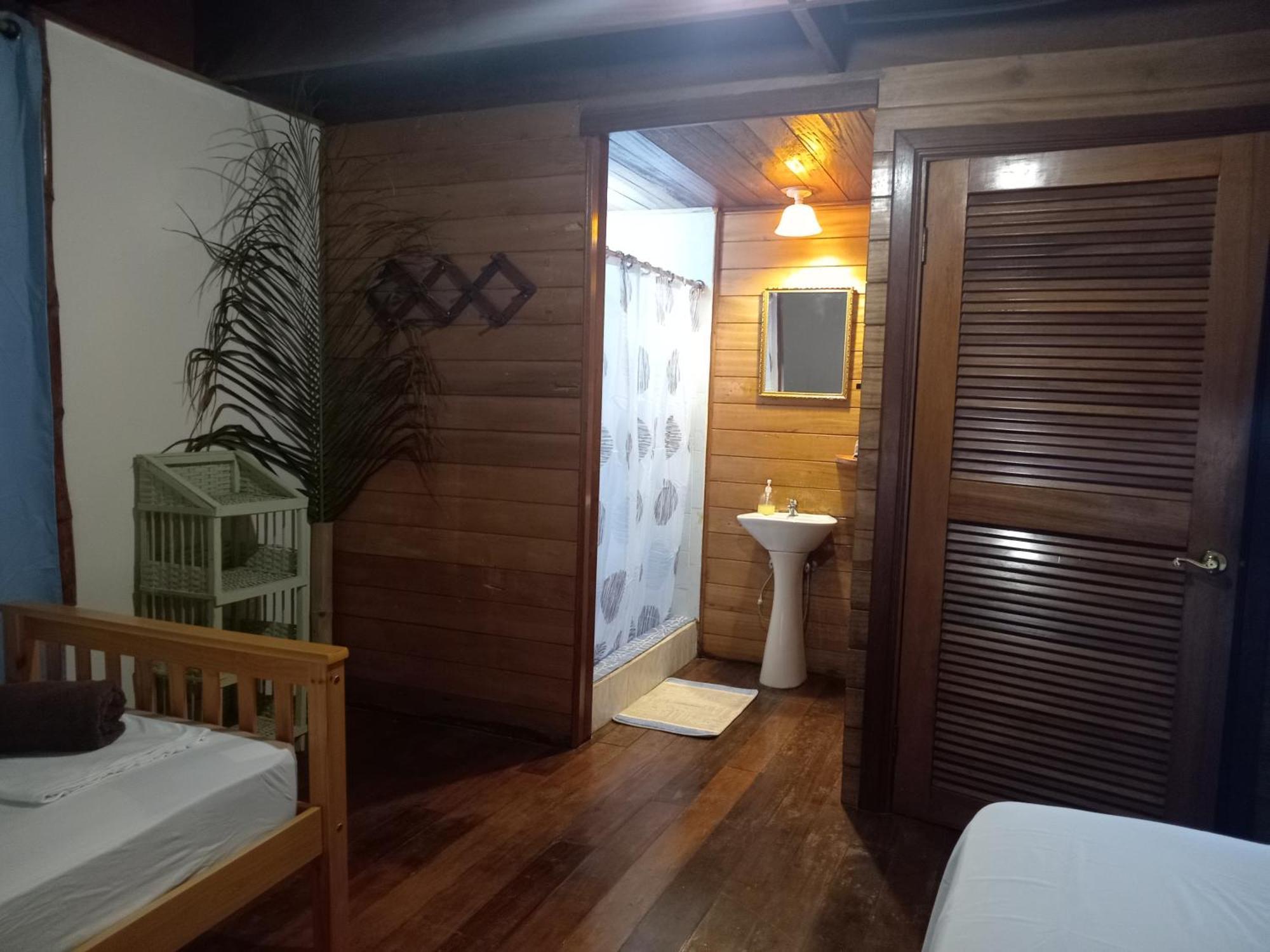 Villa Bahia Del Sol Bocas del Toro Exteriör bild
